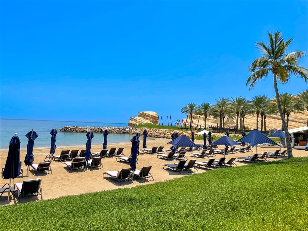 DoubleTree by Hilton Muscat Al Waha (ex. Shangri-La Barr Al Jissah- Al Waha) (Planet Fun)