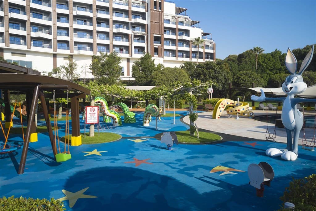 Calista Luxury Resort