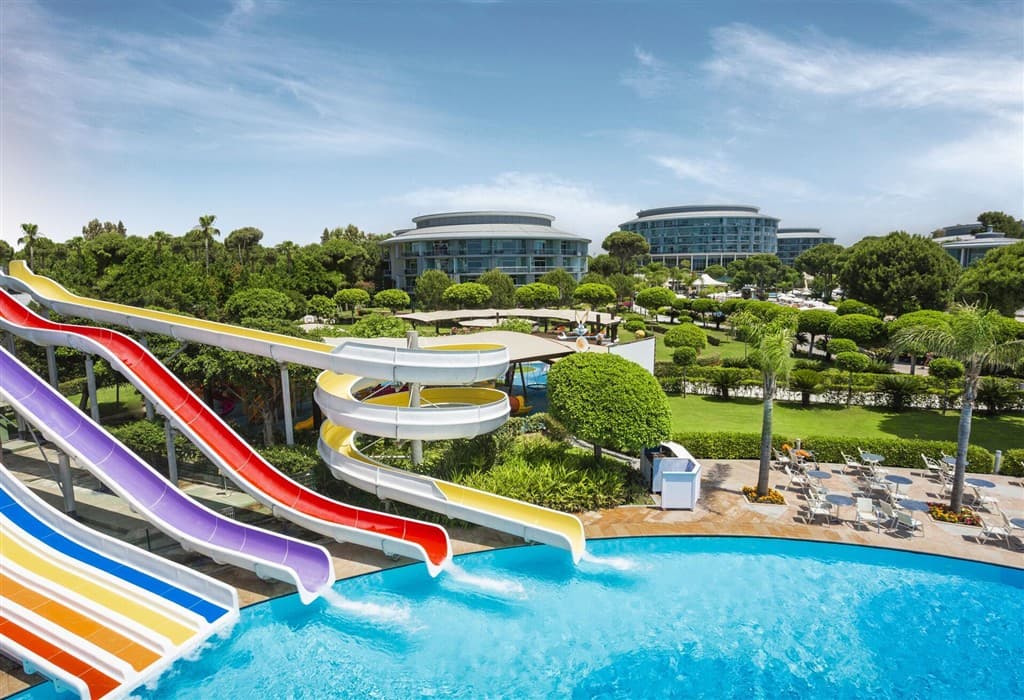 Calista Luxury Resort