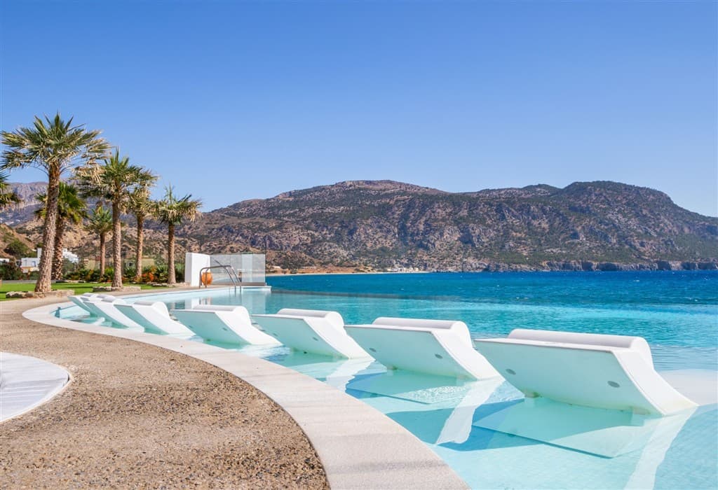 Konstantinos Palace
