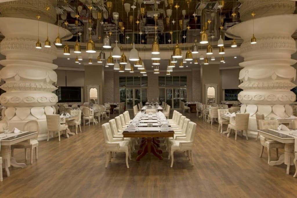 Delphin Imperial