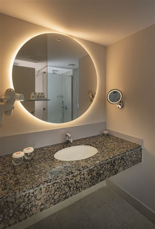 Akra Kemer (ex Barut Kemer)