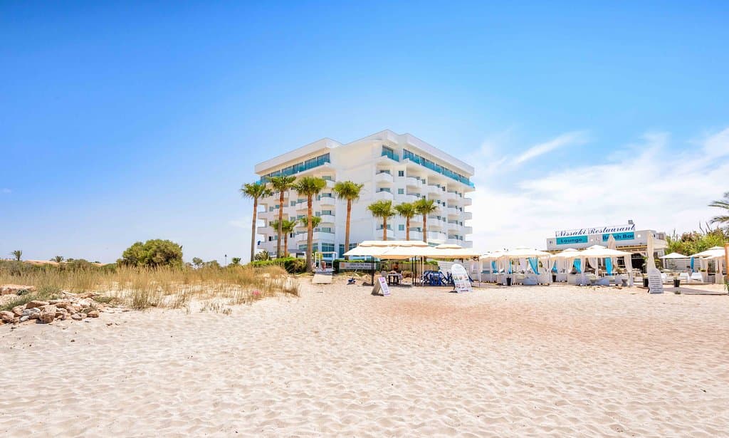Tasia Maris Sands Beach