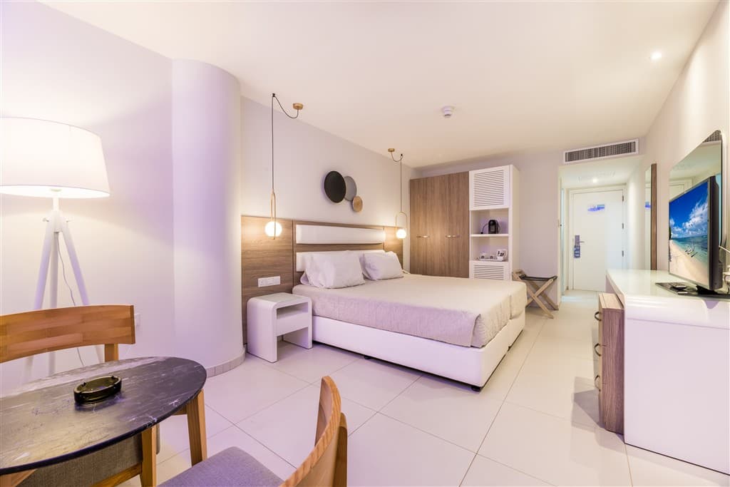 Tasia Maris Sands Beach