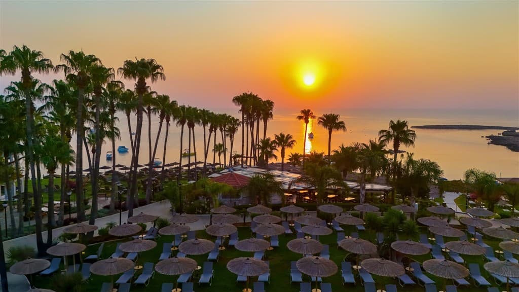 Cavo Maris Beach