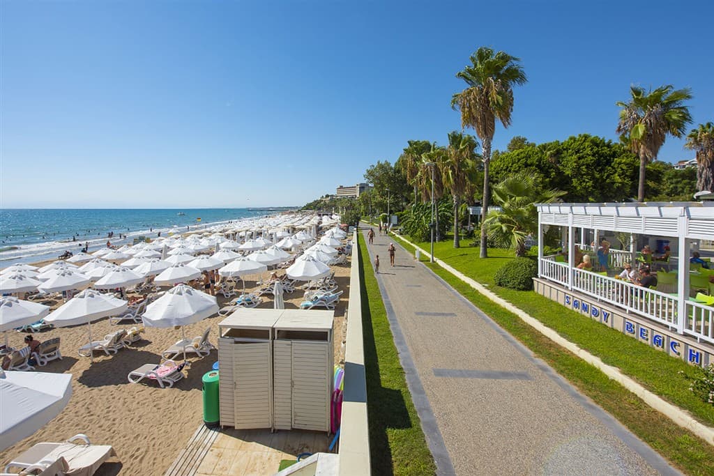 Pláž v Sandy Beach