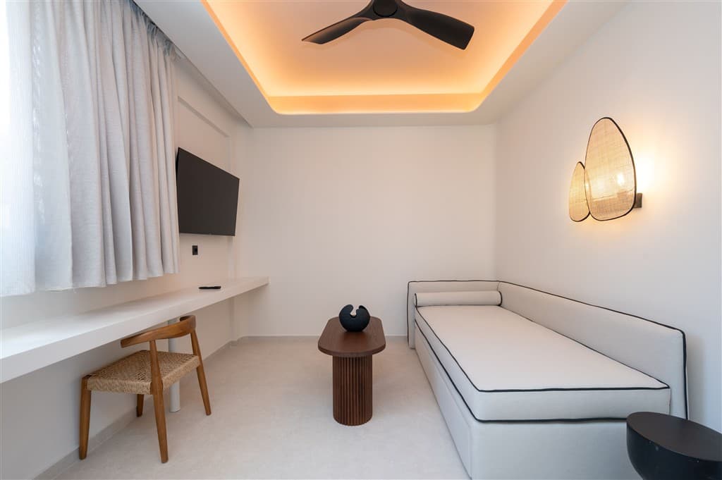 Kouros Palace Active Lifestyle deluxe suite