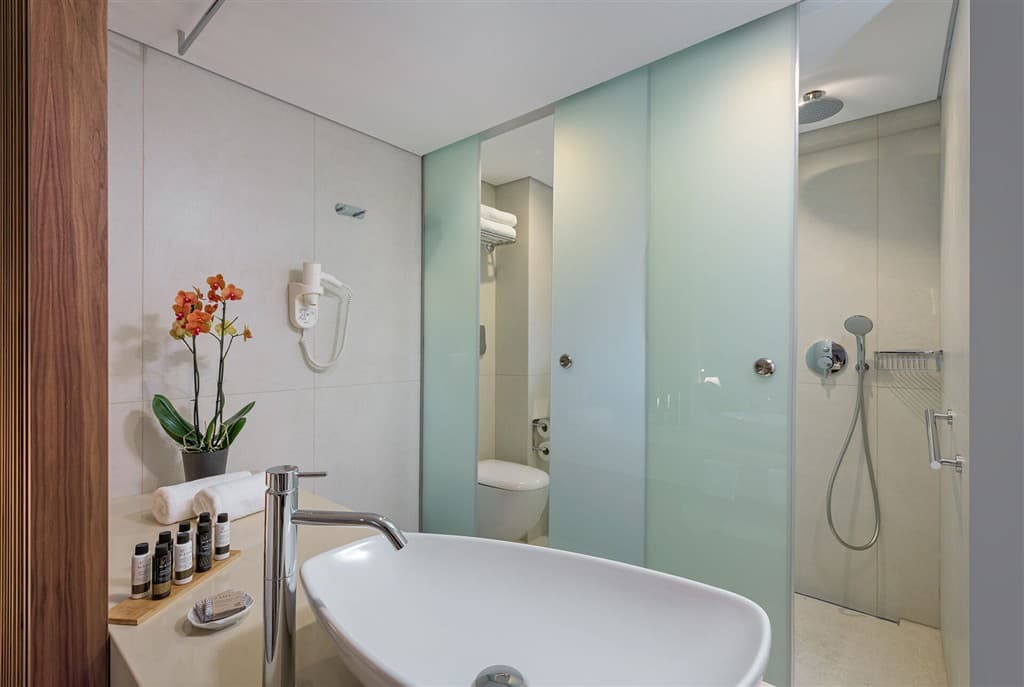 The Ixian Grand & Ixian All Suites