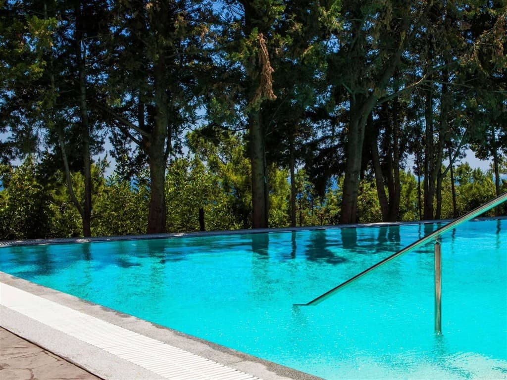 Esperos Village Blue and Spa
