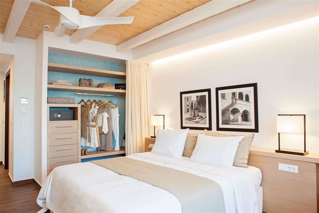 Esperos Village Blue and Spa