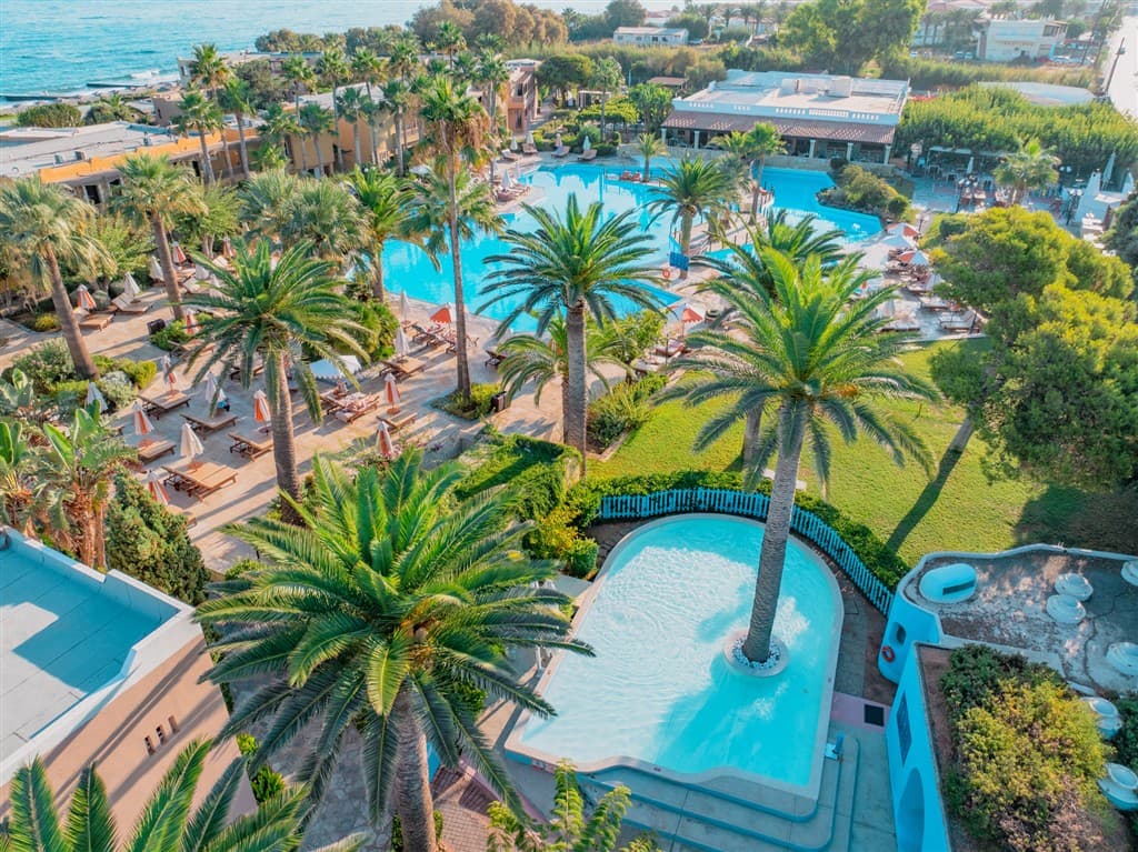 Aquila Rithymna Beach