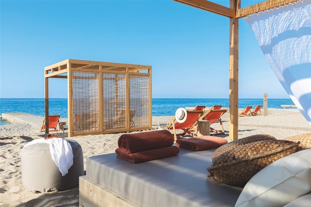 Aquila Rithymna Beach