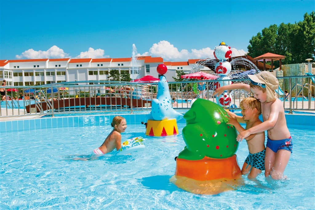 Sunny Baška Hotel by Valamar (ex. Corinthia)