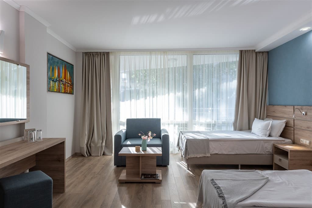 Sentido Neptun Beach