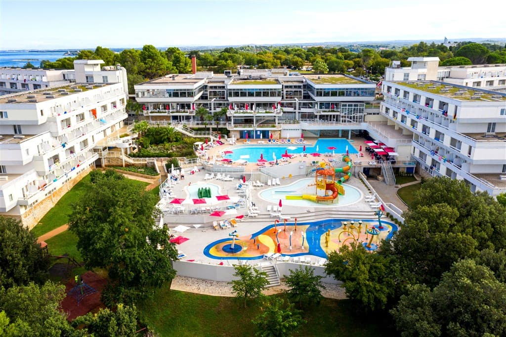 Delfin Plava Laguna A
