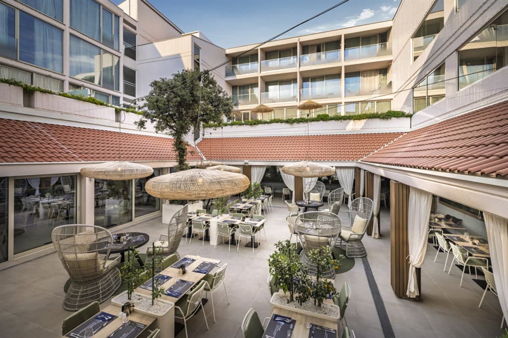 Valamar Tirena
