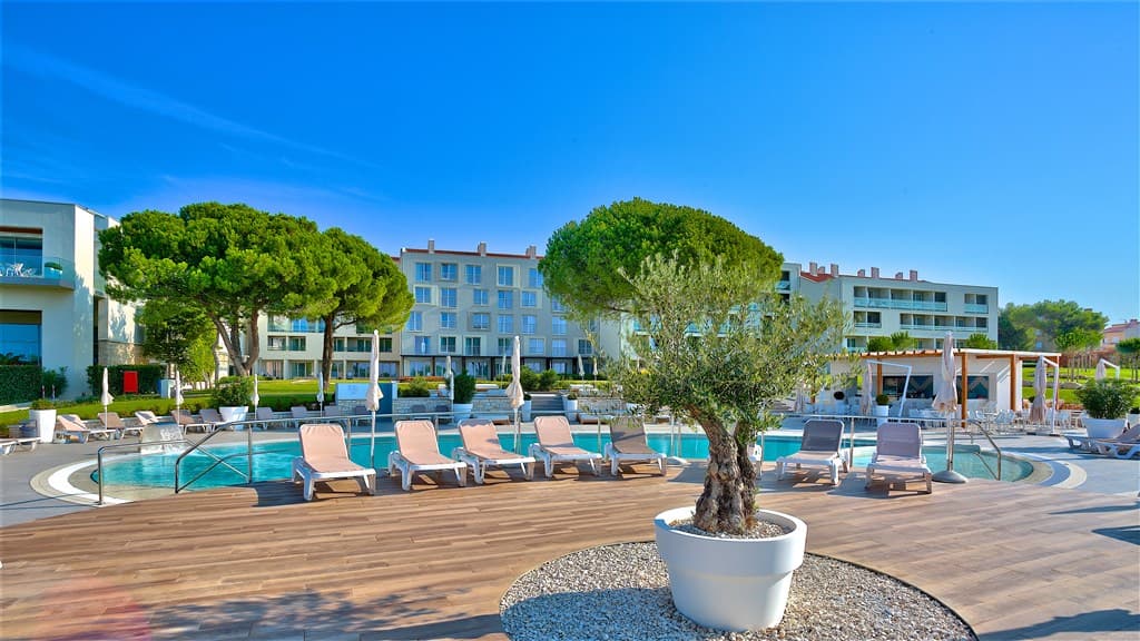 Park Plaza Belvedere