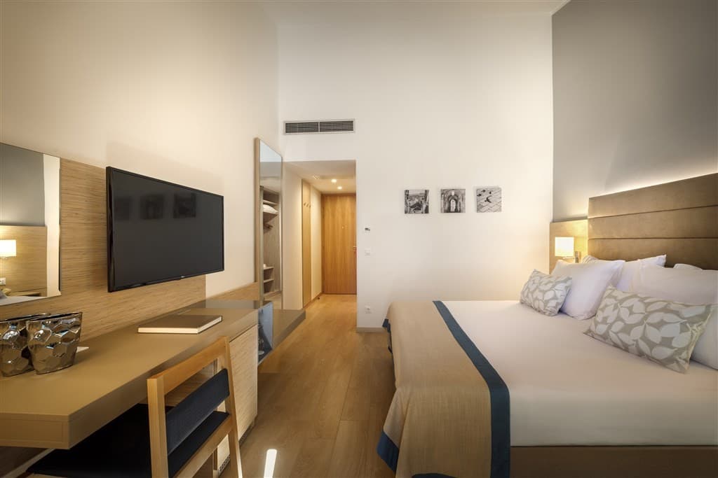 Valamar Argosy