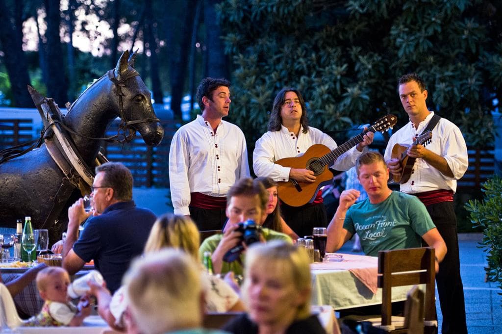 Zaton Holiday Resort