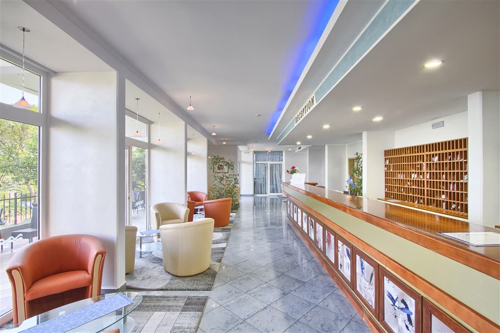 Mimosa / Lido Palace