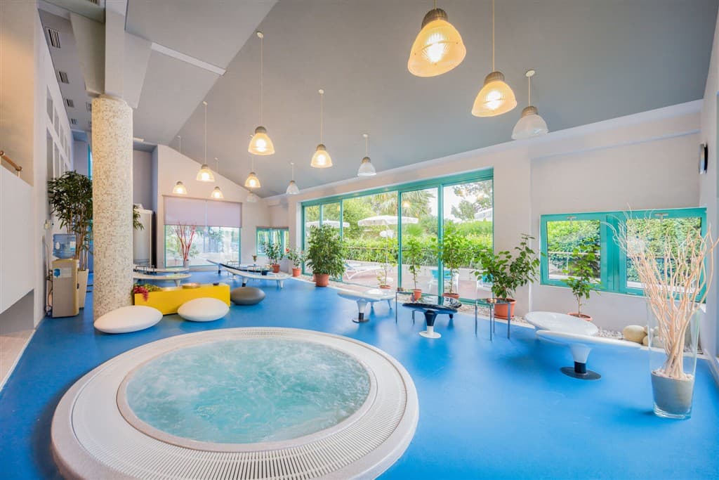 Bretanide Sport & Wellness resort (Planet Fun)