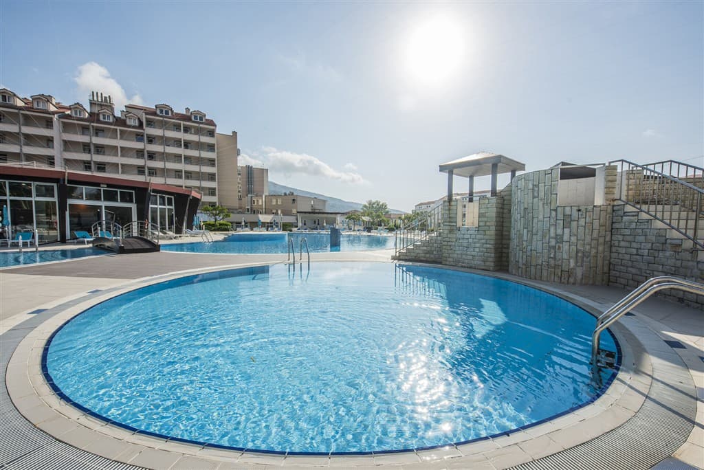 Sunny Baška Hotel by Valamar (ex. Corinthia)