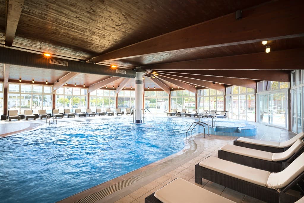 Sunny Baška Hotel by Valamar (ex. Corinthia)