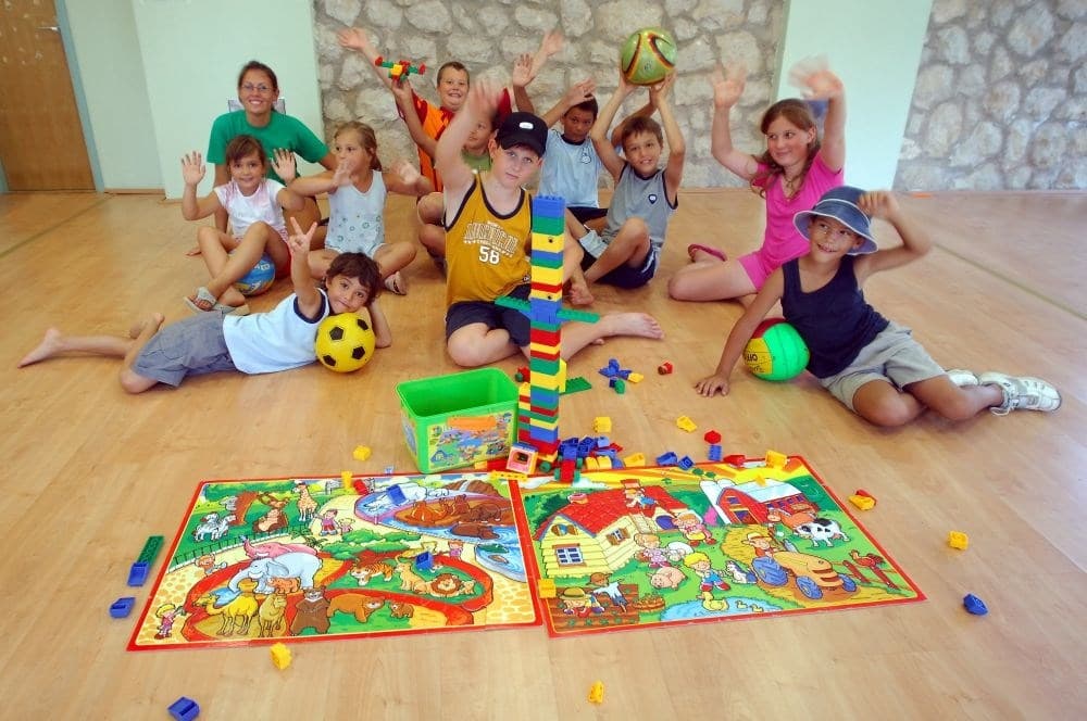 Zábava v detskom miniklube v hoteli Pinija