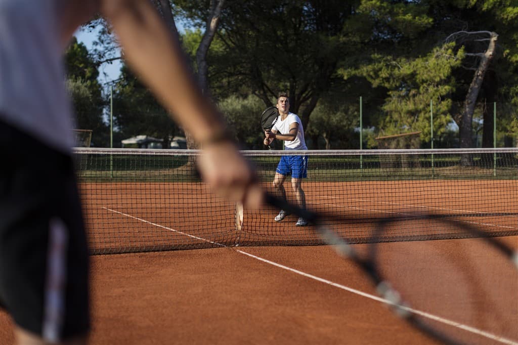 Tenis v rezorte san mariono