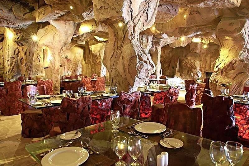 Caves Beach Resort