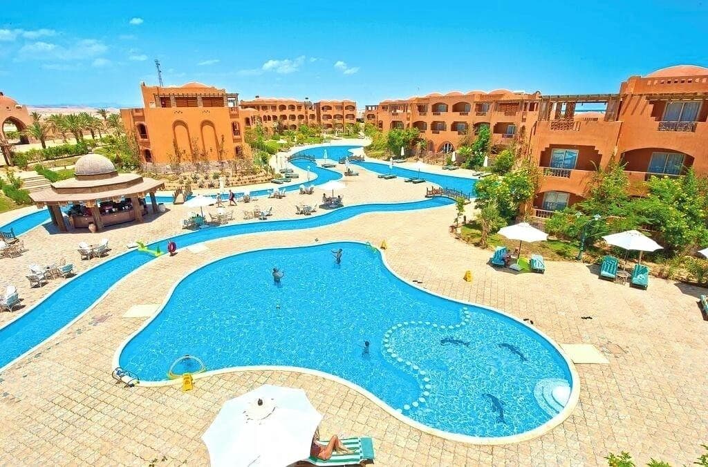 Dream Lagoon & Aqua Park Resort