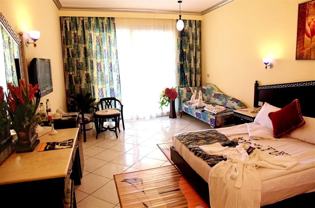 King Tut Resort