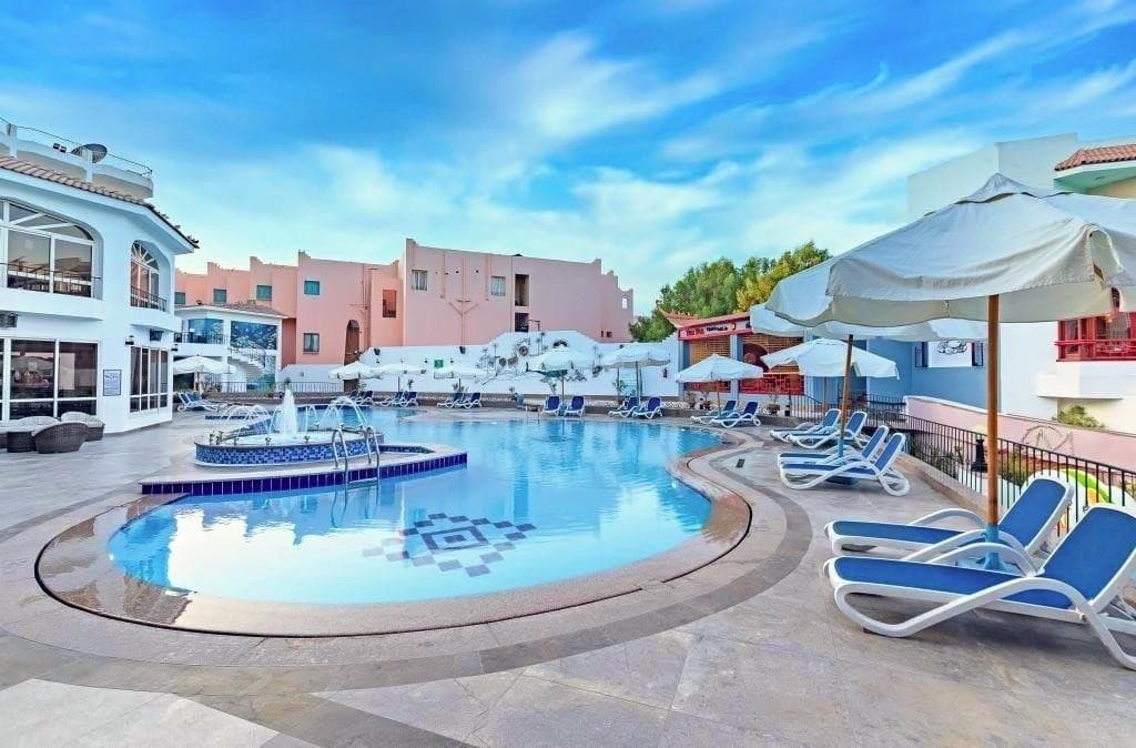 Minamark Beach Resort