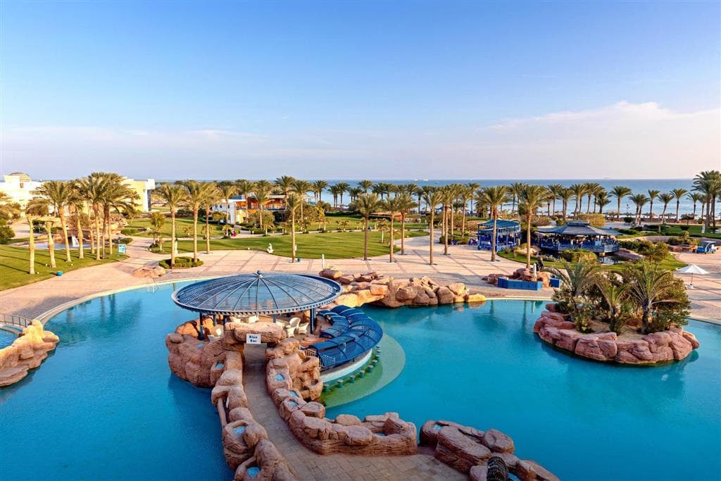 Palm Royale Soma Bay