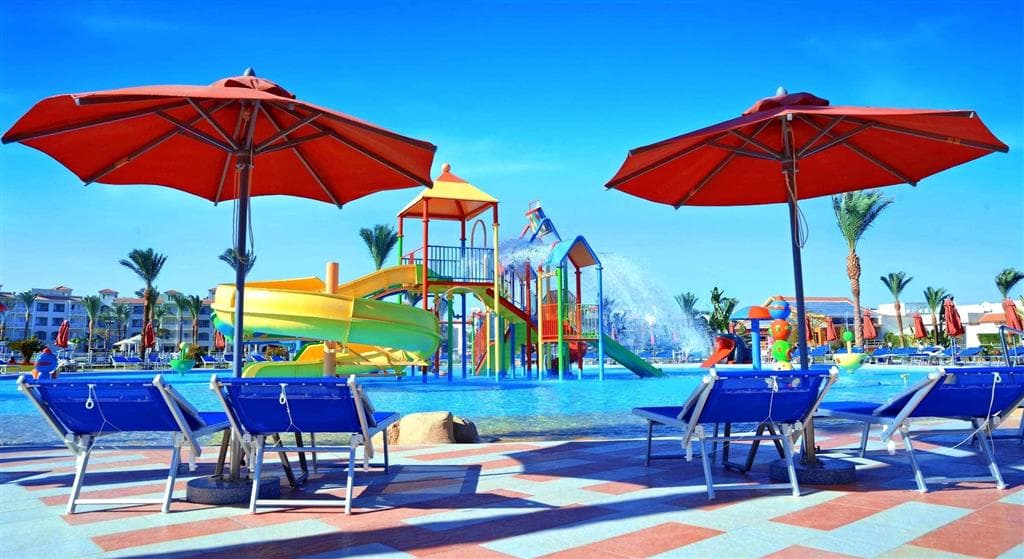 Pickalbatros Dana Beach Resort