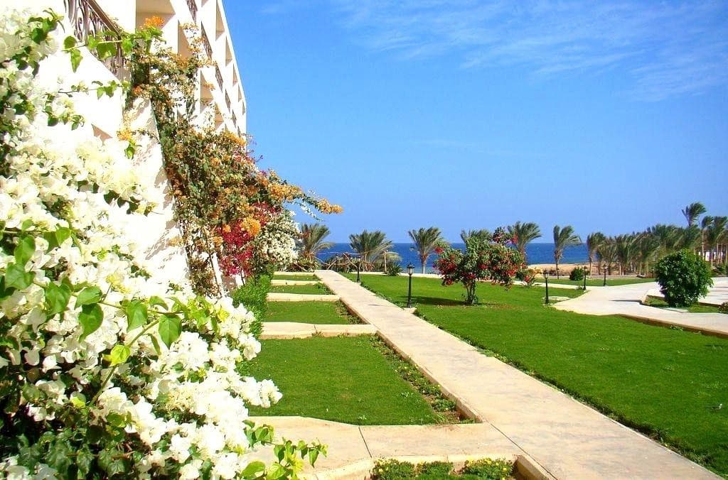 Royal Brayka Beach Resort (Funtazia klub)