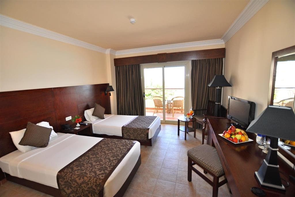 Royal Brayka Beach Resort (Funtazia klub)