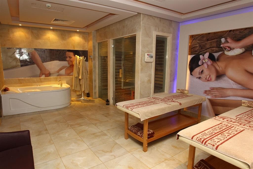 Sentido Mamlouk Palace