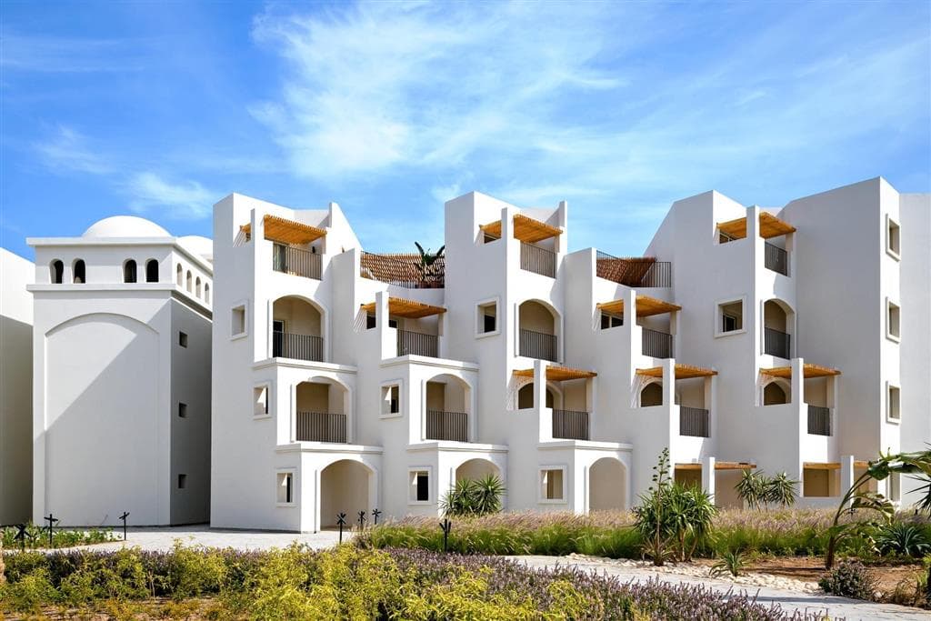 Serry Beach Resort