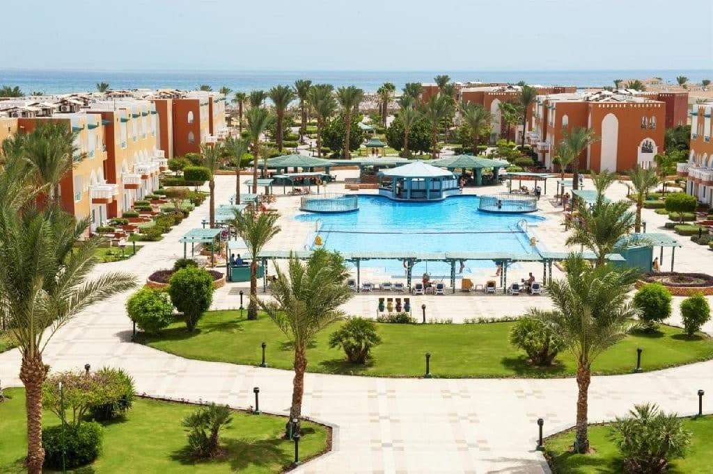 Sunrise Select Garden Beach Resort