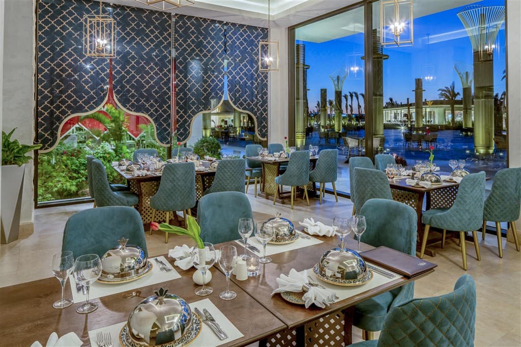Rixos Premium Magawish Suites & Villas