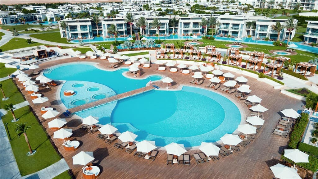 Rixos Premium Magawish Suites & Villas