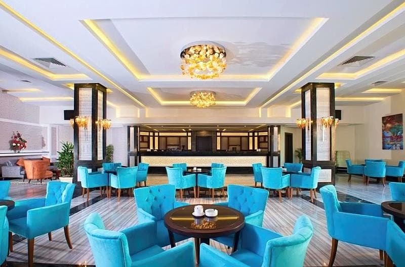 Lobby bar