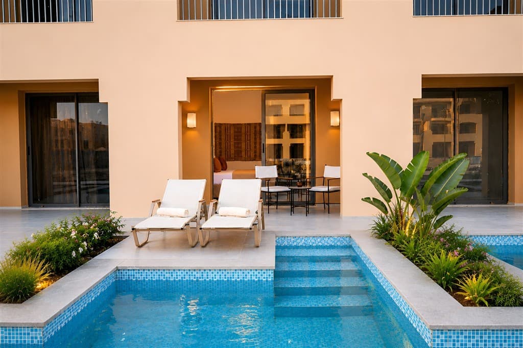 Swim-Up