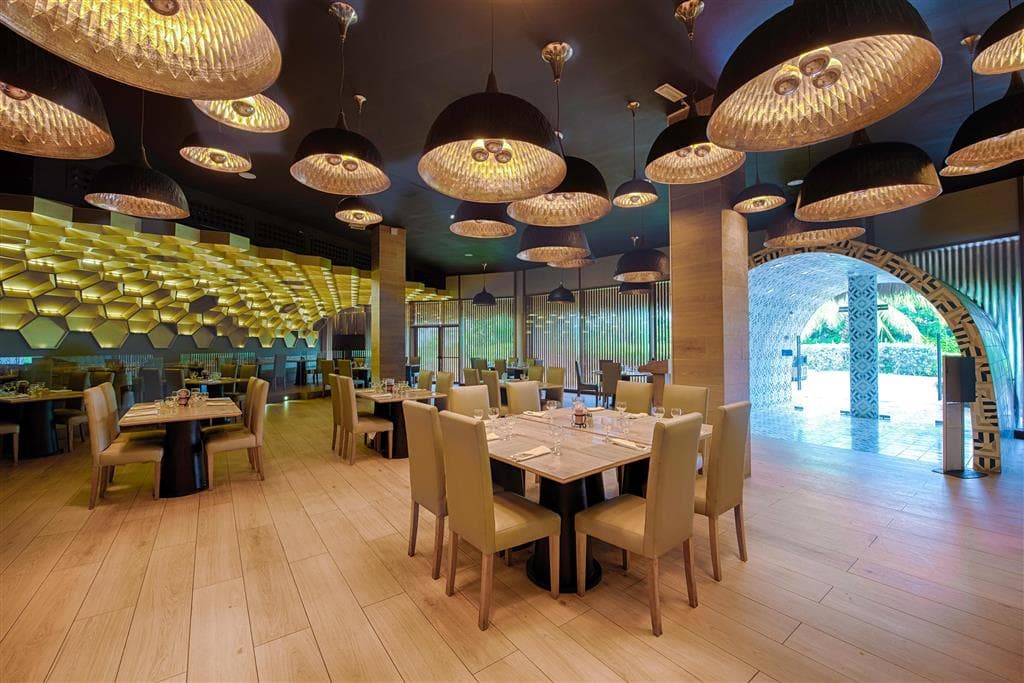 Grand Sirenis Cocotal Beach Resort & Aquagames