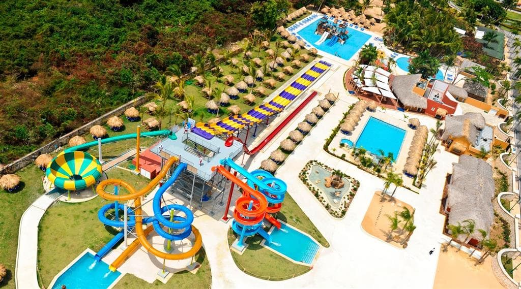 Grand Sirenis Cocotal Beach Resort & Aquagames