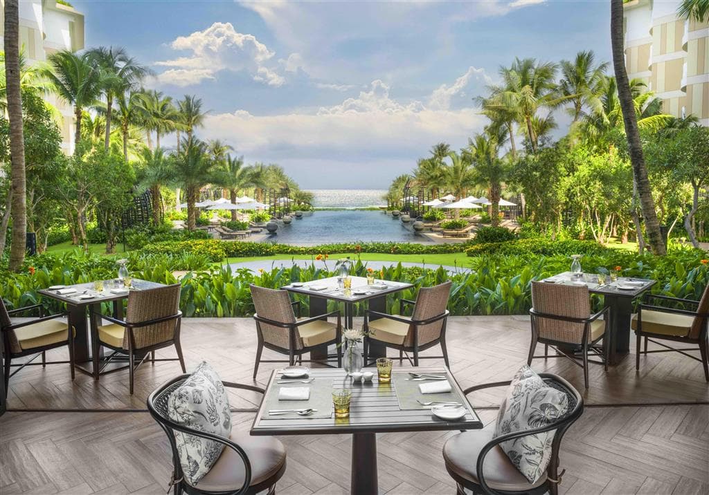 Intercontinental Phu Quoc Long Beach Resort
