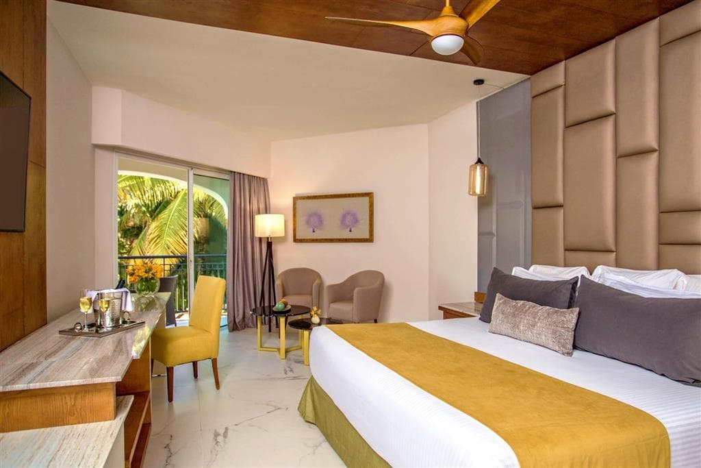 Secrets Royal Beach Punta Cana
