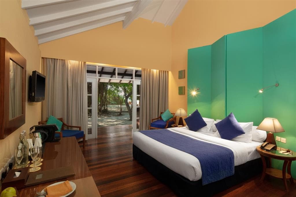 Adaaran Select Meedhupparu & Prestige Water Villas
