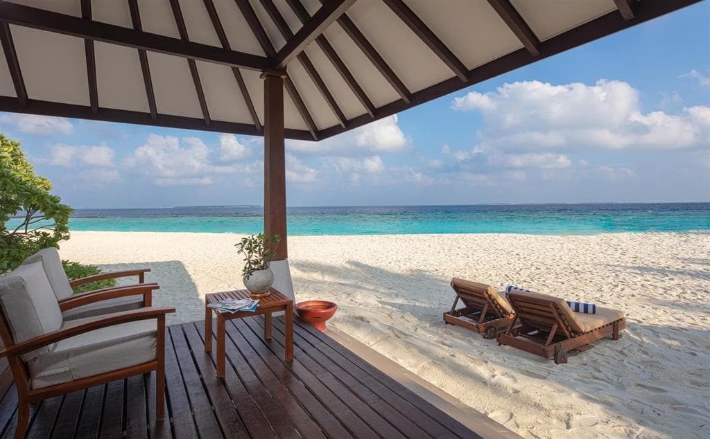 Adaaran Select Meedhupparu & Prestige Water Villas